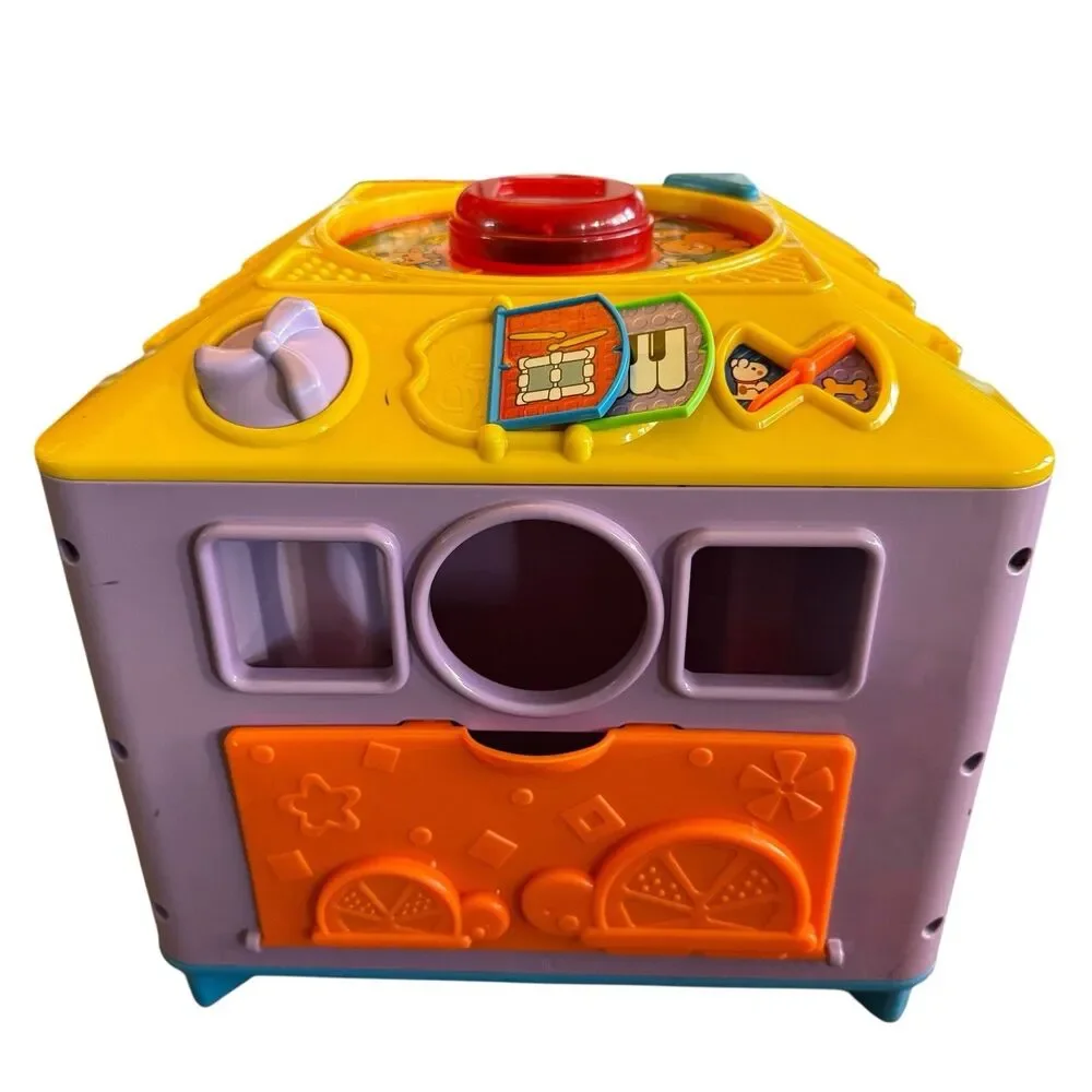 Fisher Price Incrediblock Activity Cube‎ With 26 Peek A Boo Blocks